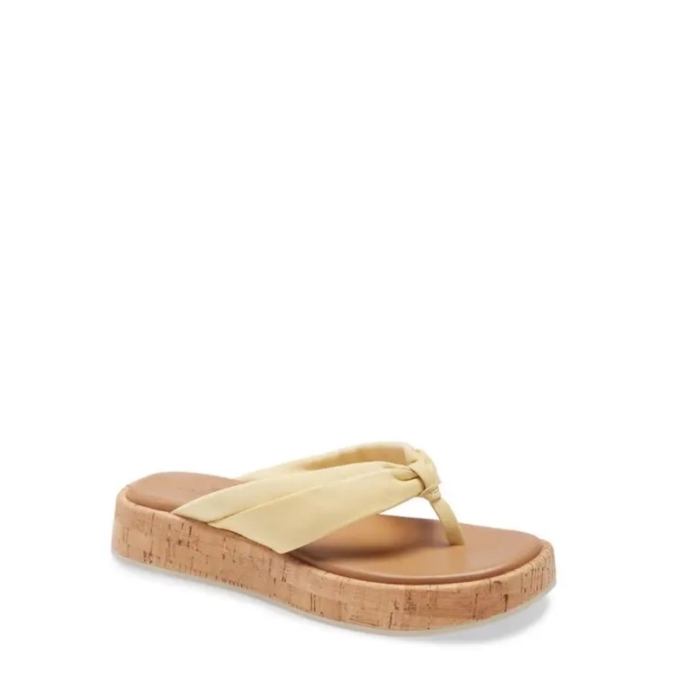 Caslon Antonella Platform Flip Flop - Yellow Citron Size - 7.5